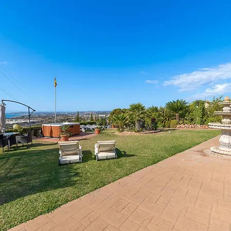 Getaway In Roca بيت شباب إِستيبونا